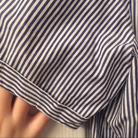 Cropped Zara Button-Down - Picture 6 of 6